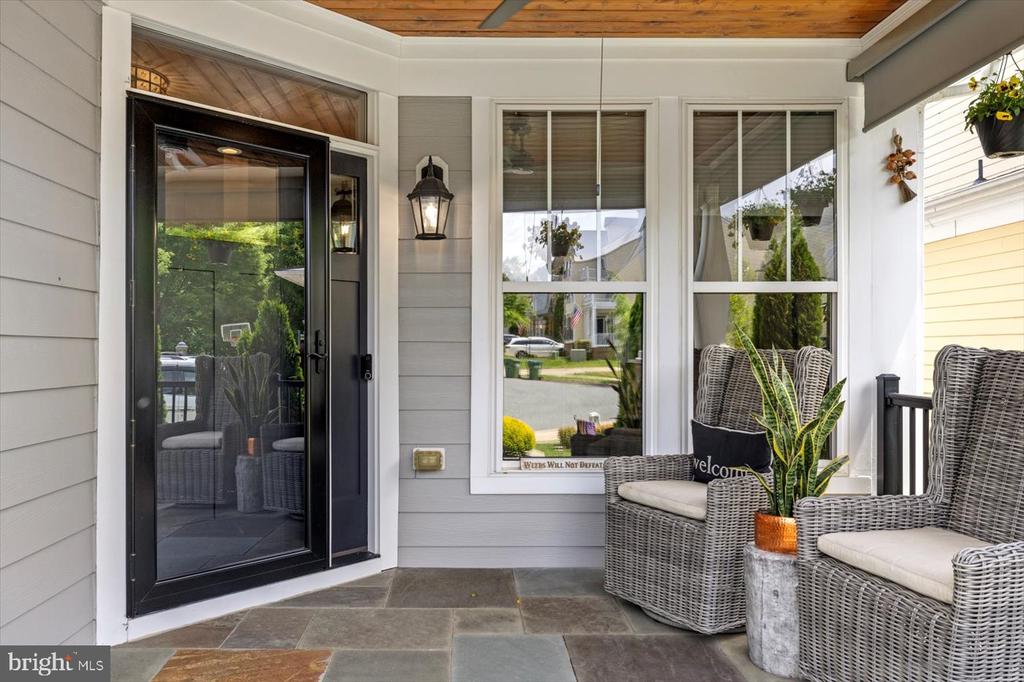 1323 WALKER DRIVE
