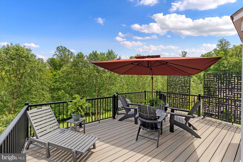 1323 WALKER DRIVE