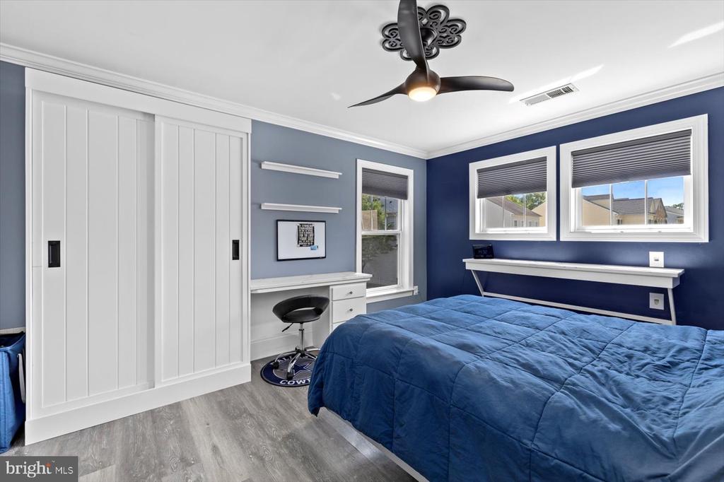 1323 WALKER DRIVE