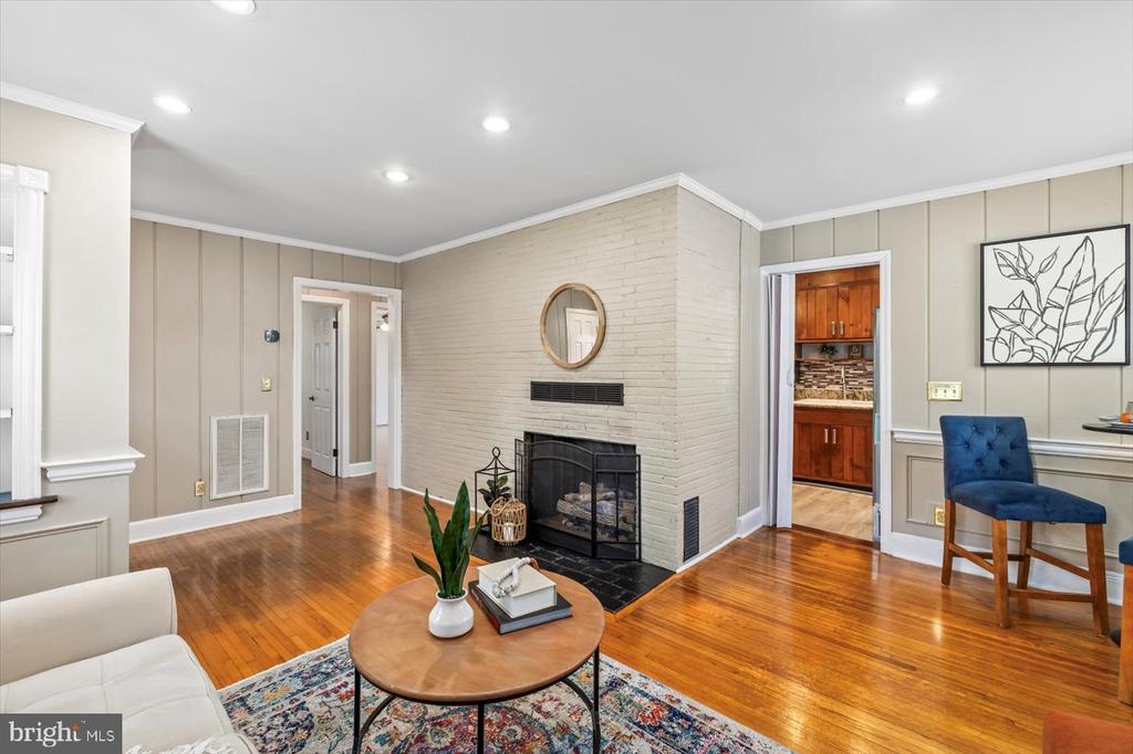1703 FRANKLIN