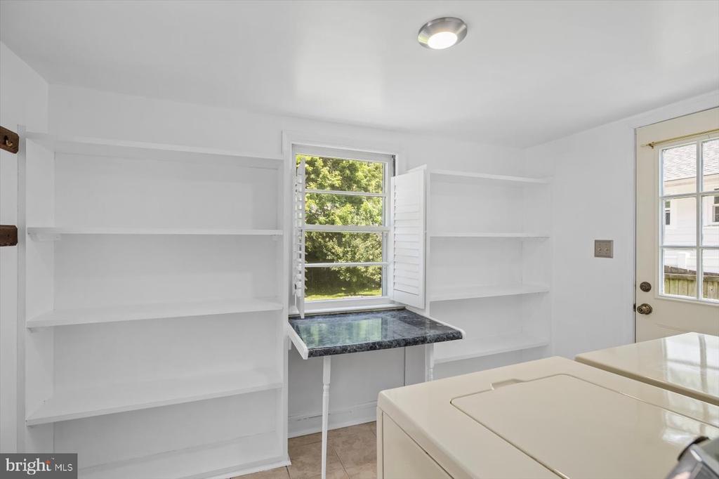 1703 FRANKLIN