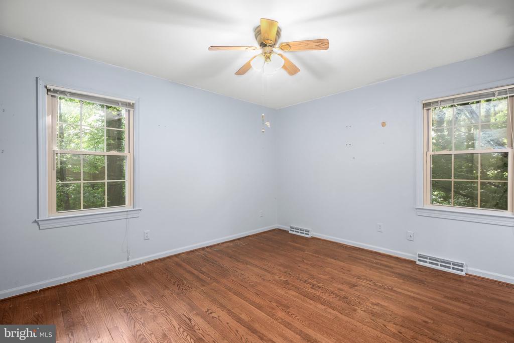 207 WILDERNESS LANE