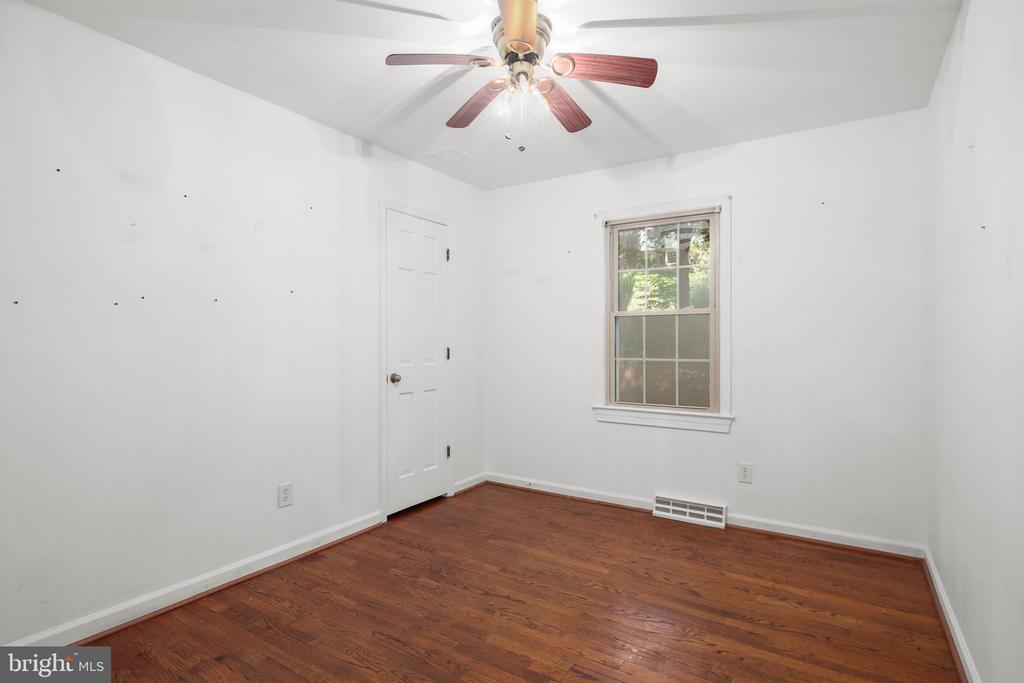 207 WILDERNESS LANE