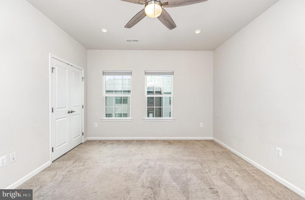 1019 RAMPART DRIVE
