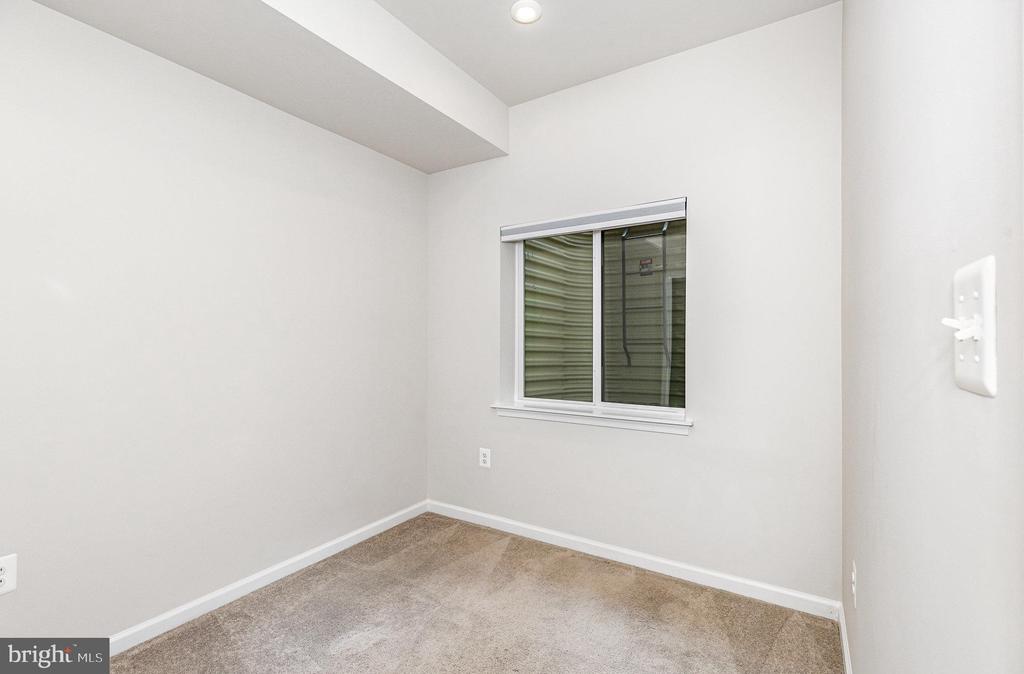 1019 RAMPART DRIVE