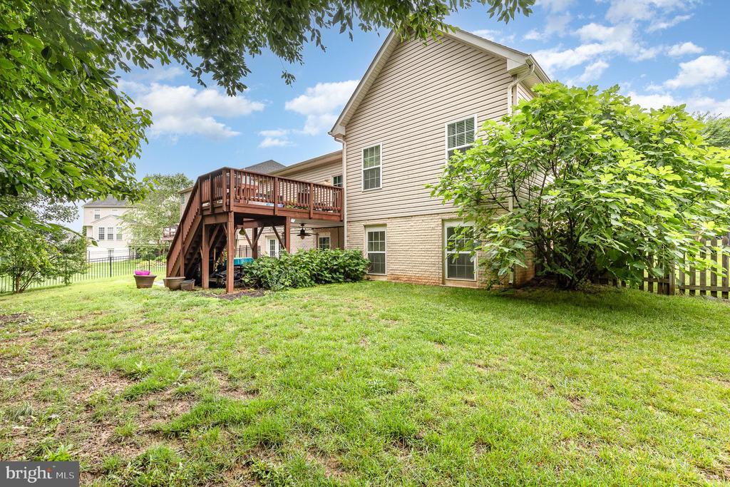 1404 PRESERVE LANE
