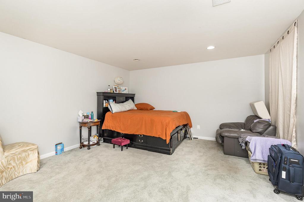 1404 PRESERVE LANE