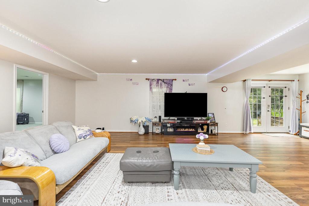 1404 PRESERVE LANE