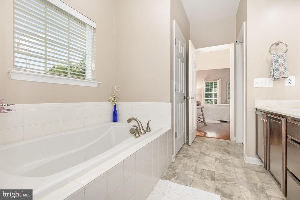 1404 PRESERVE LANE