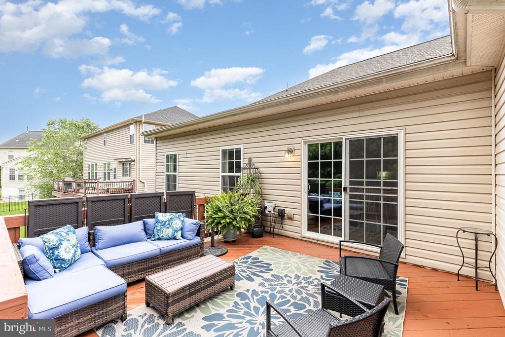 1404 PRESERVE LANE