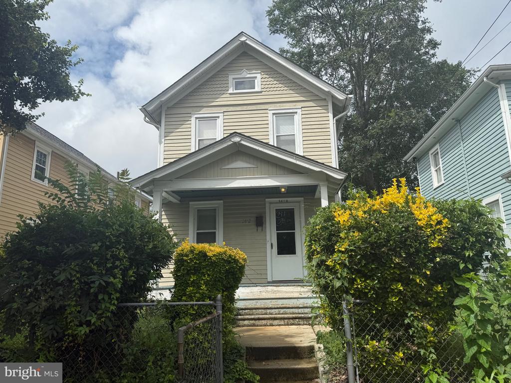1412 CHARLES STREET