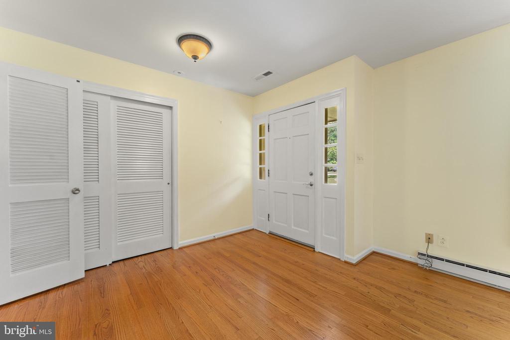 101 GOODLOE DRIVE