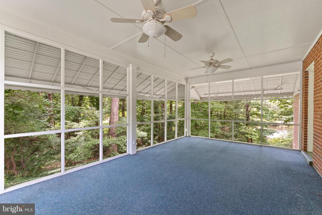 101 GOODLOE DRIVE