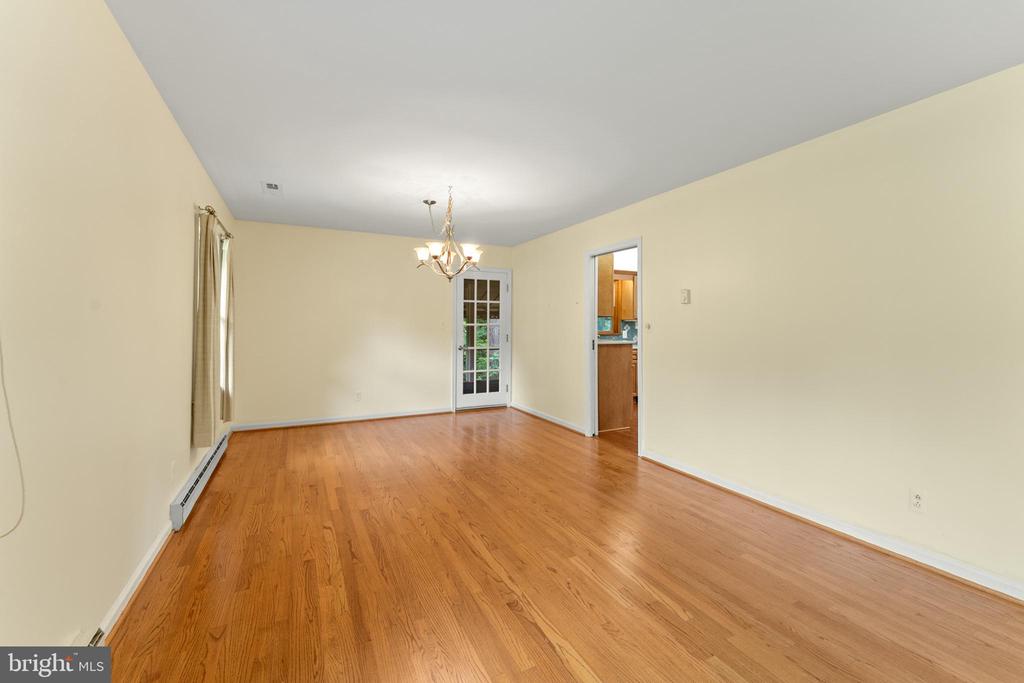 101 GOODLOE DRIVE