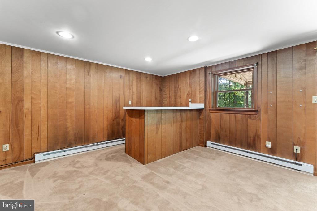 101 GOODLOE DRIVE