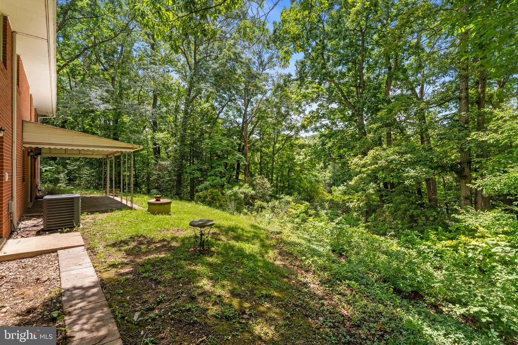 101 GOODLOE DRIVE