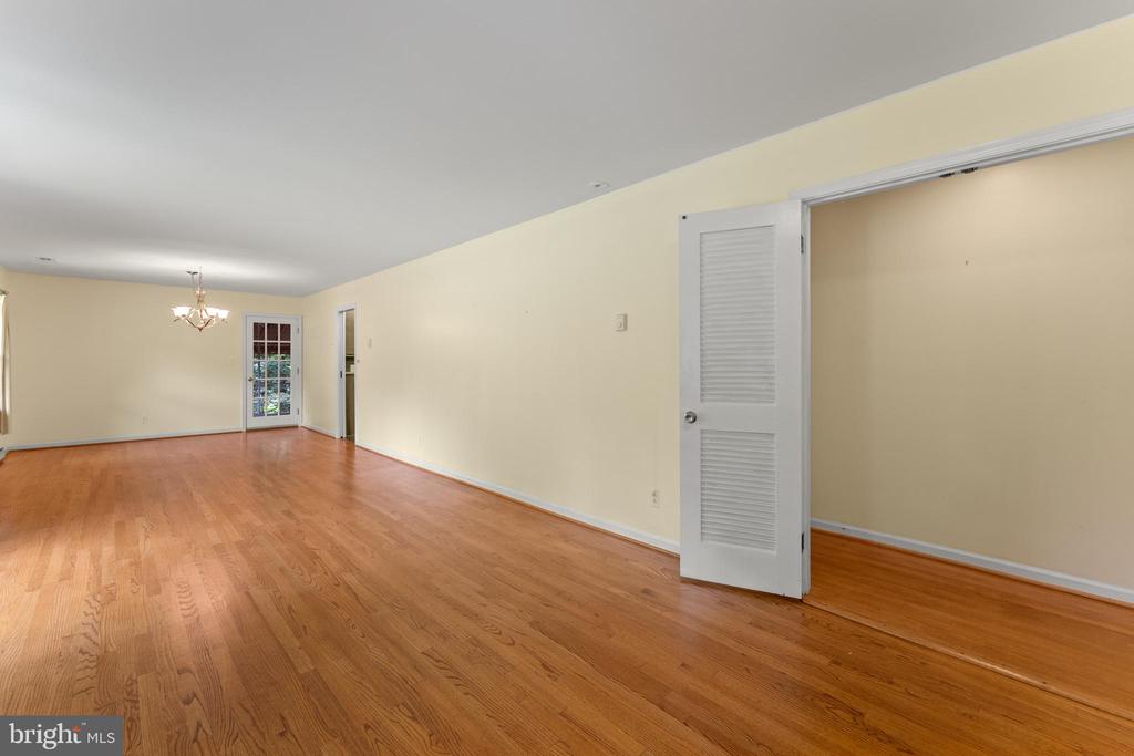 101 GOODLOE DRIVE