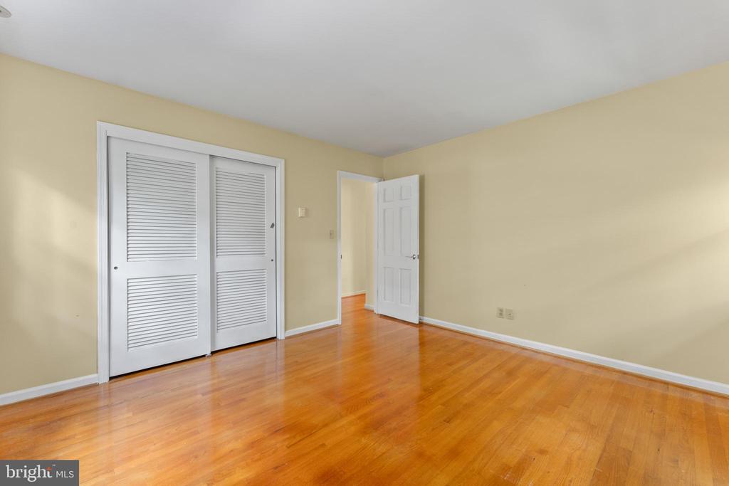 101 GOODLOE DRIVE
