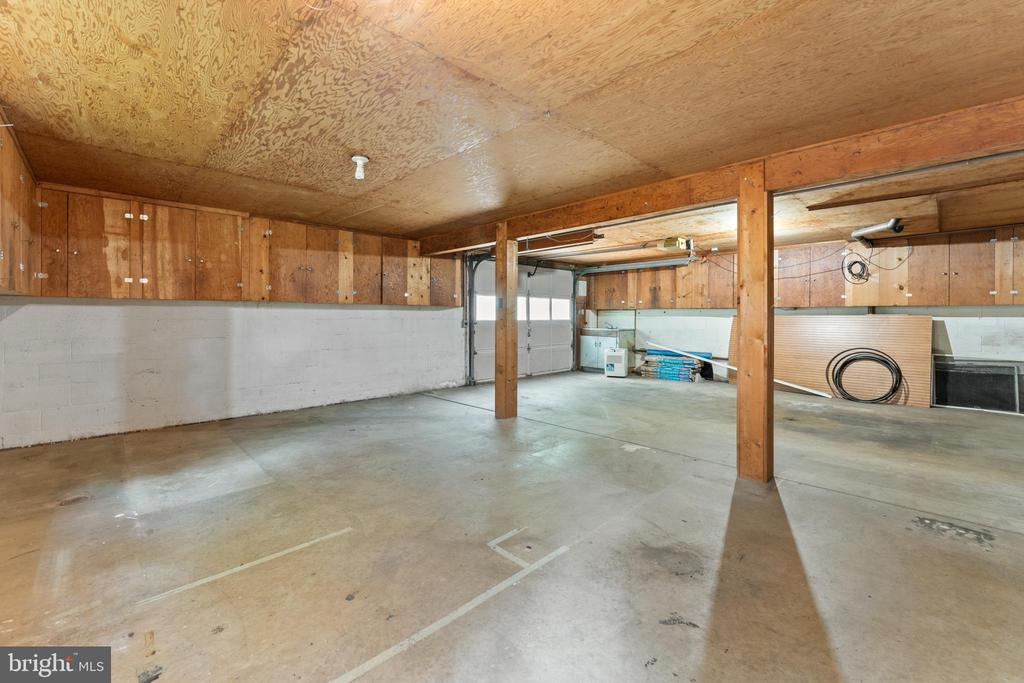 101 GOODLOE DRIVE