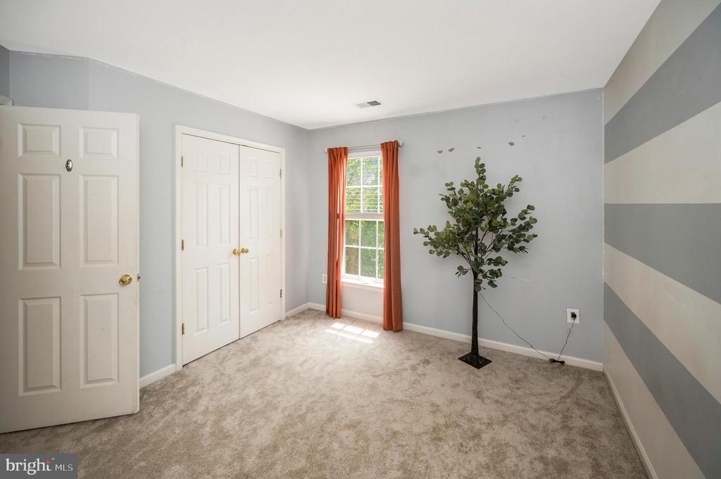 1000 GRAHAM DRIVE
