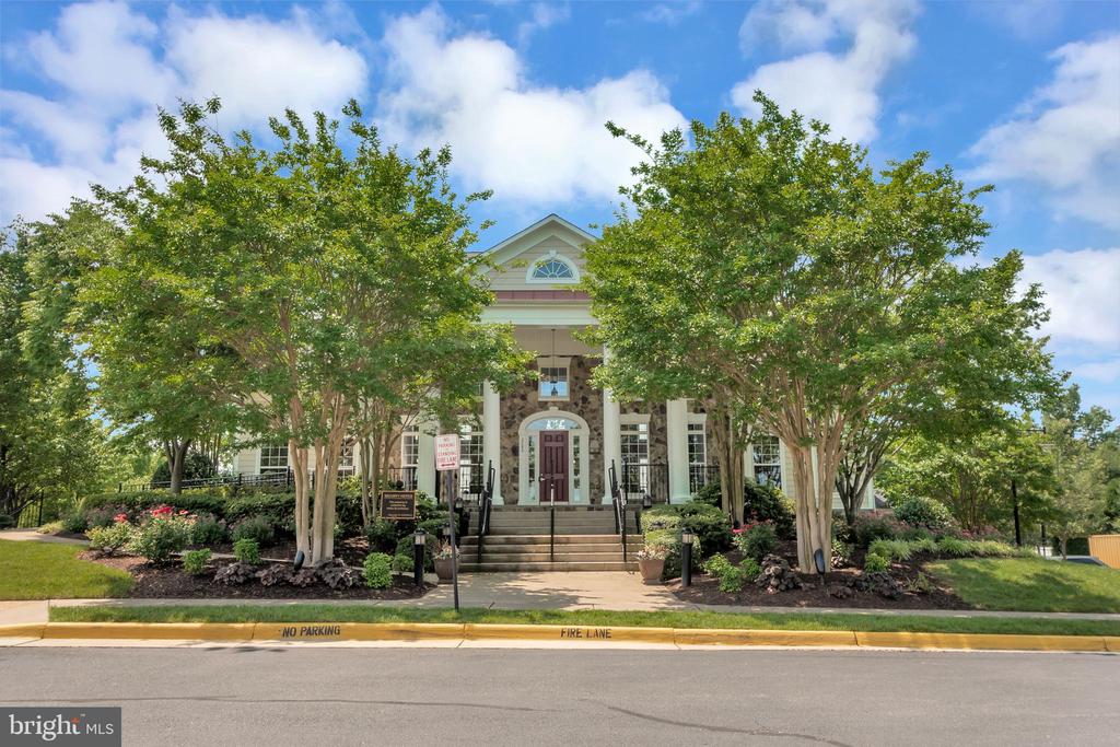 1000 GRAHAM DRIVE