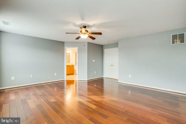 1000 EVERETT COURT