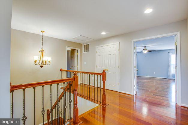 1000 EVERETT COURT