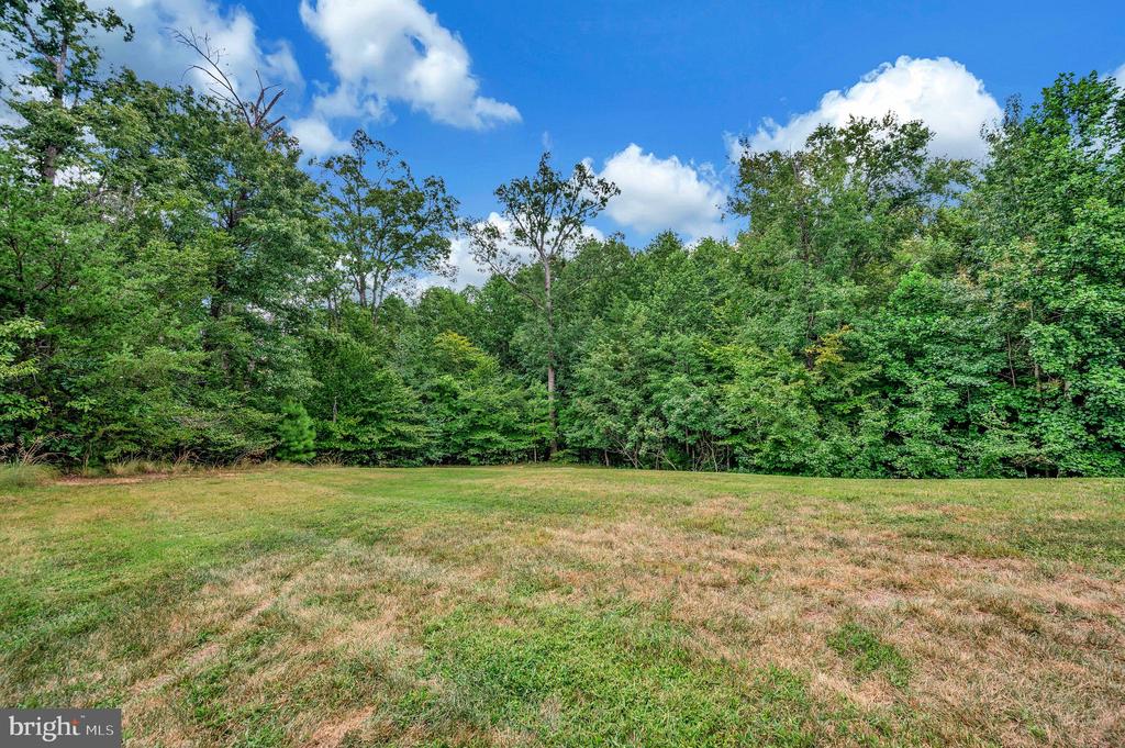 960 CADMUS DRIVE