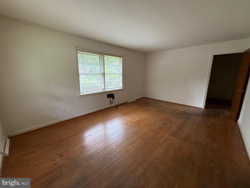 117 COURTLAND DRIVE 2