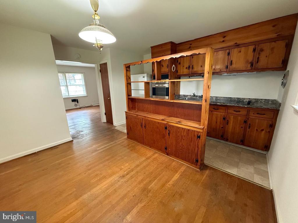 117 COURTLAND DRIVE 2