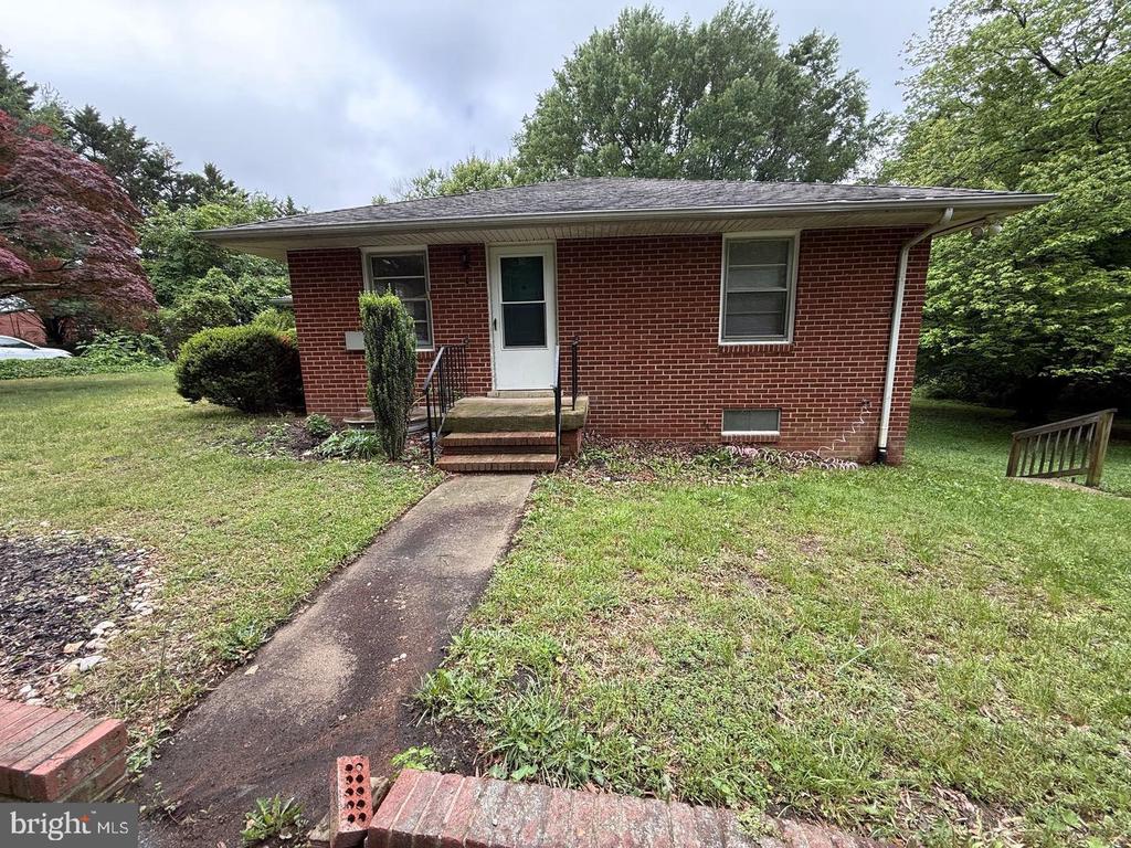 117 COURTLAND DRIVE 2