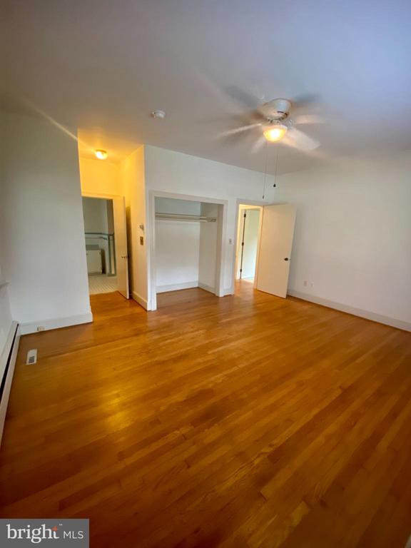 1127 HANOVER STREET