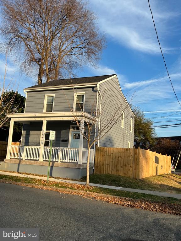 624 GEORGE STREET