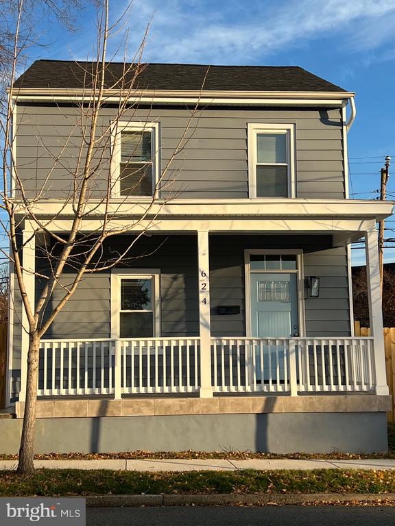 624 GEORGE STREET