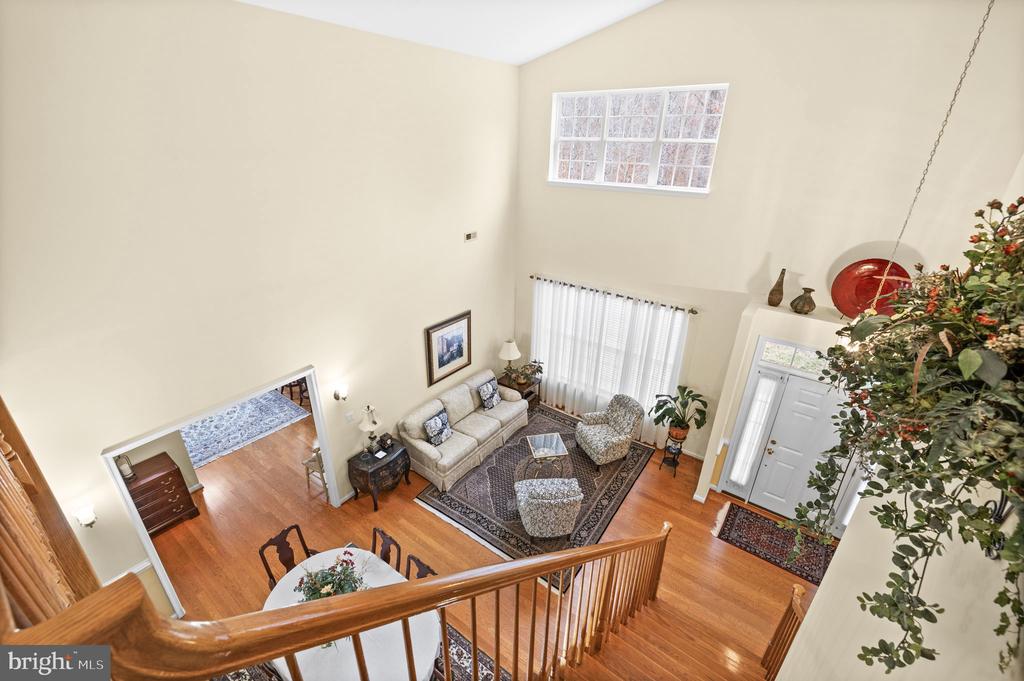1022 MAUREEN DRIVE