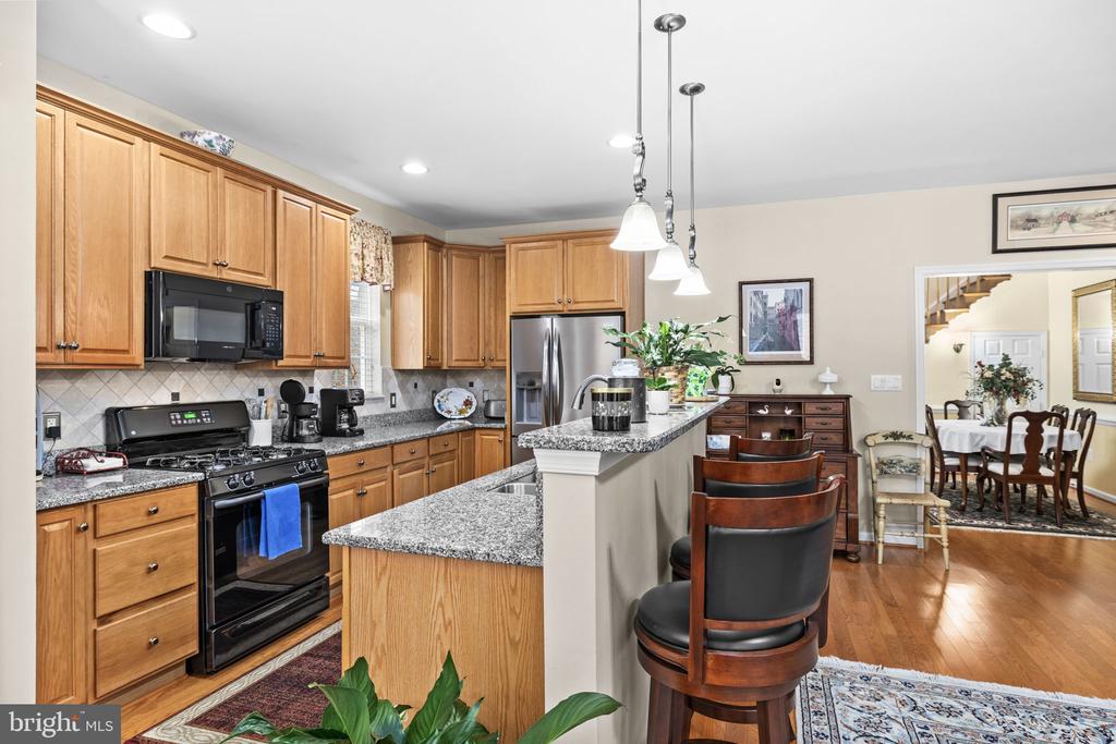 1022 MAUREEN DRIVE
