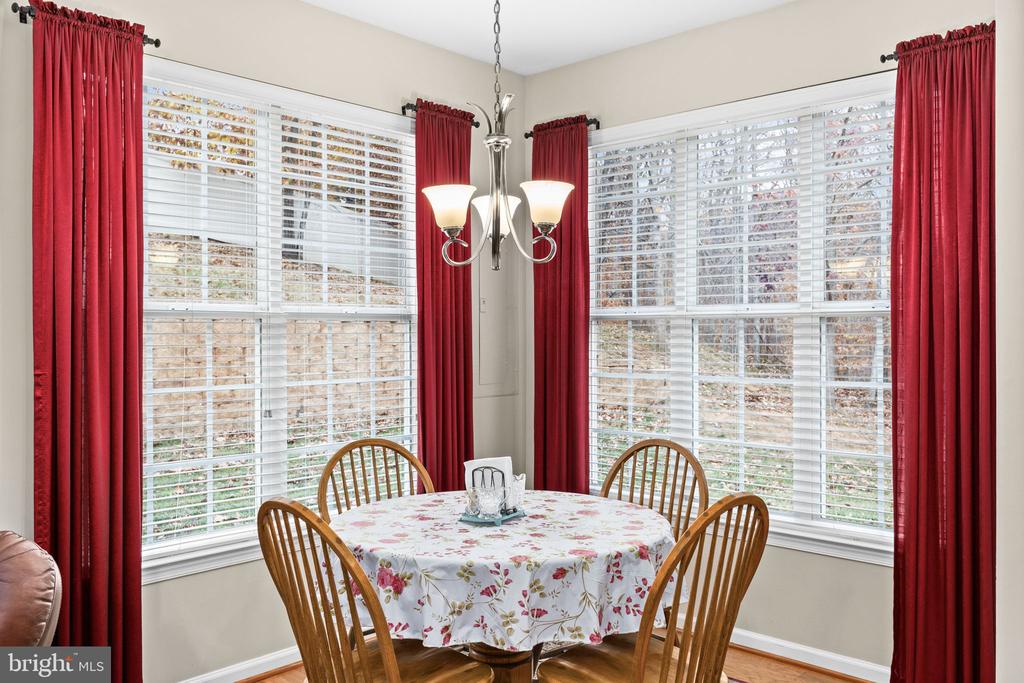 1022 MAUREEN DRIVE