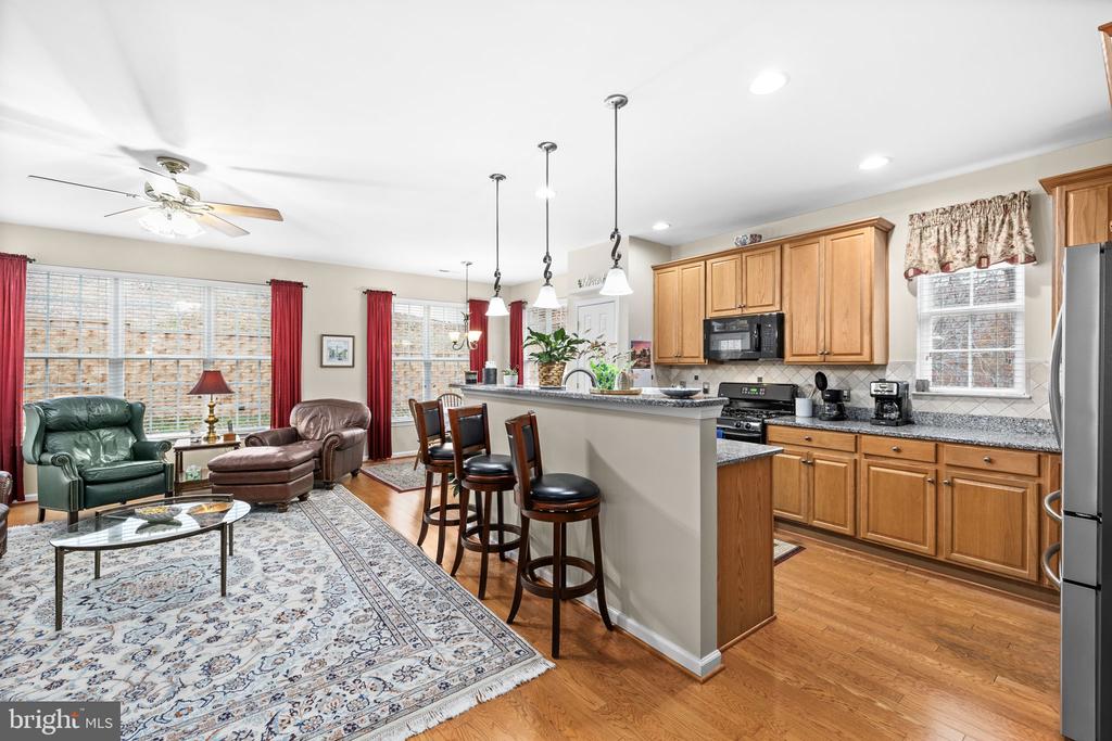 1022 MAUREEN DRIVE