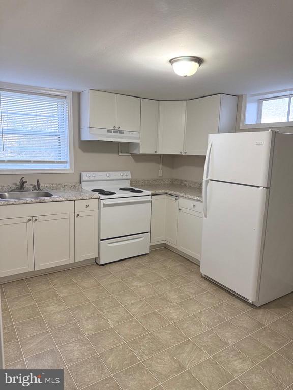 117 COURTLAND DRIVE 4