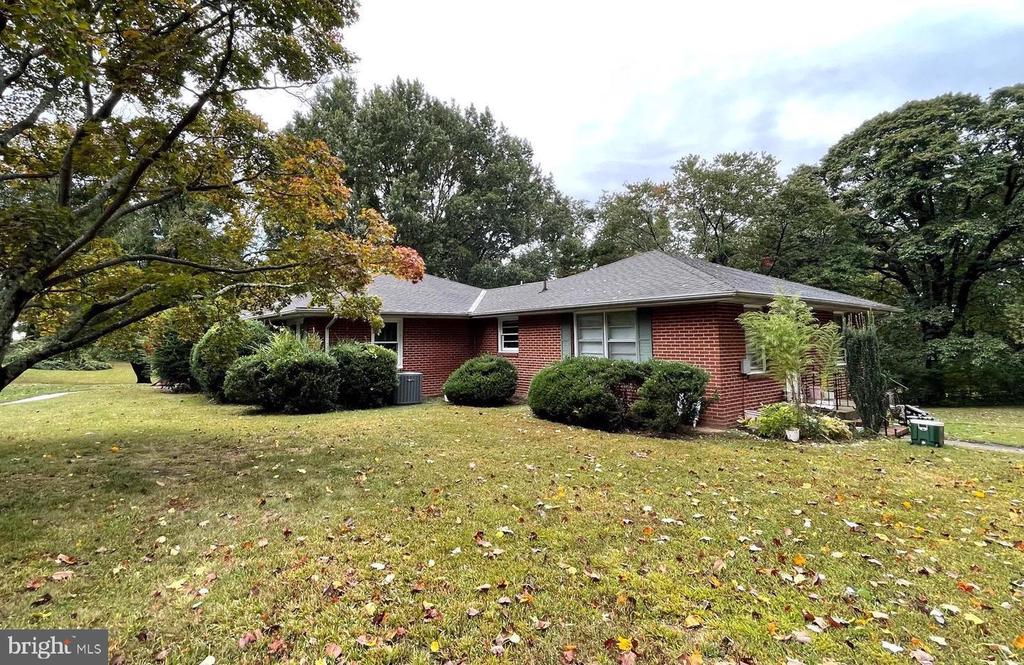 117 COURTLAND DRIVE 4
