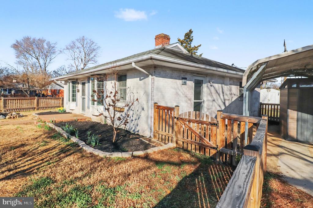 509 HANSON AVENUE