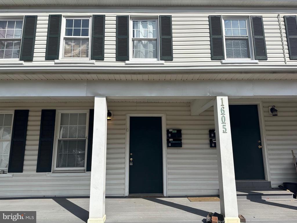 1605 CHARLES STREET APT C