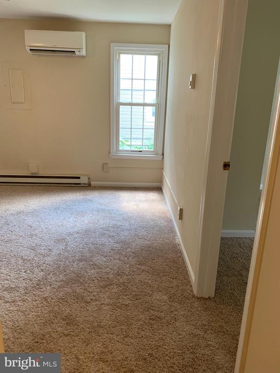 1605 CHARLES STREET APT C