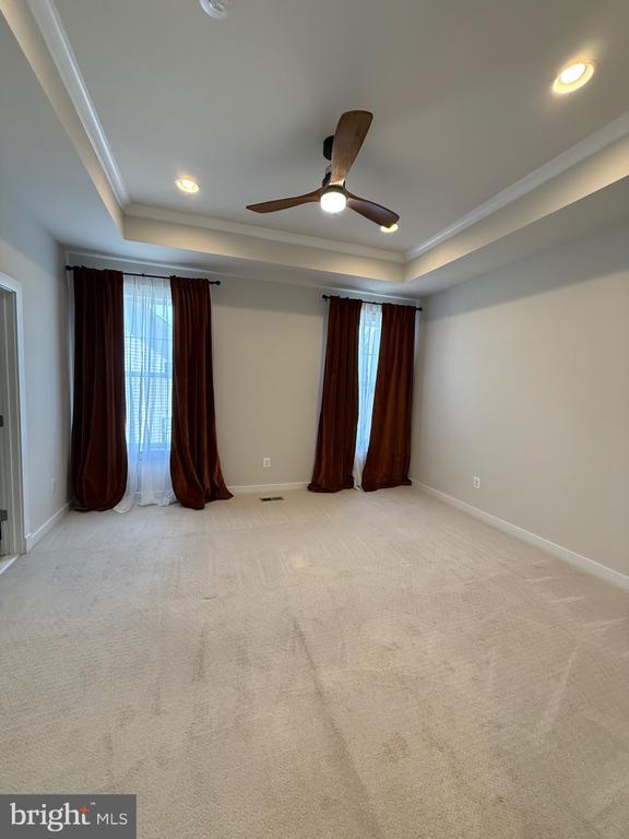 128 KINROSS LANE