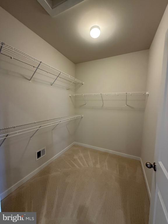 128 KINROSS LANE