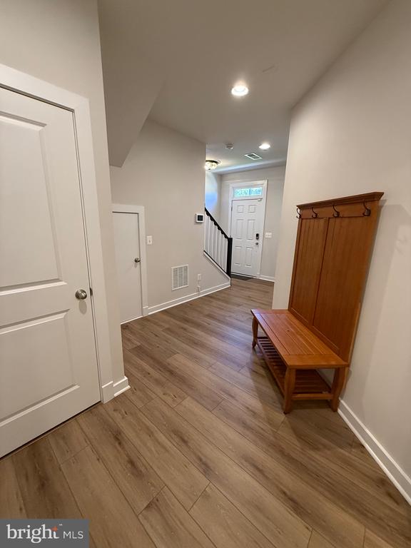 128 KINROSS LANE