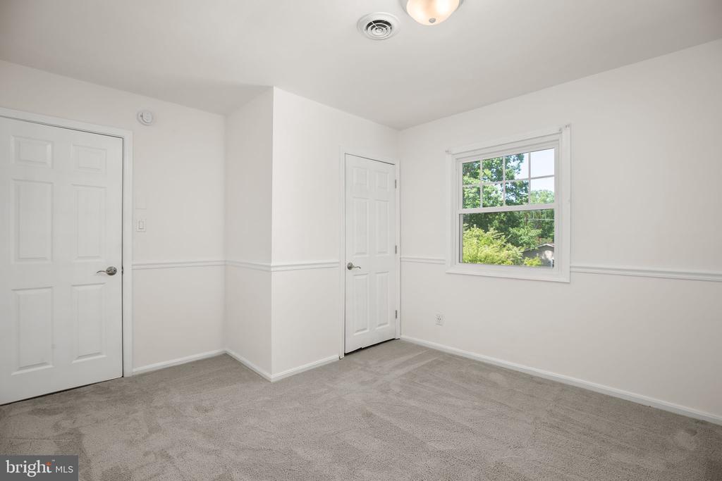 409 MORNINGSIDE DRIVE