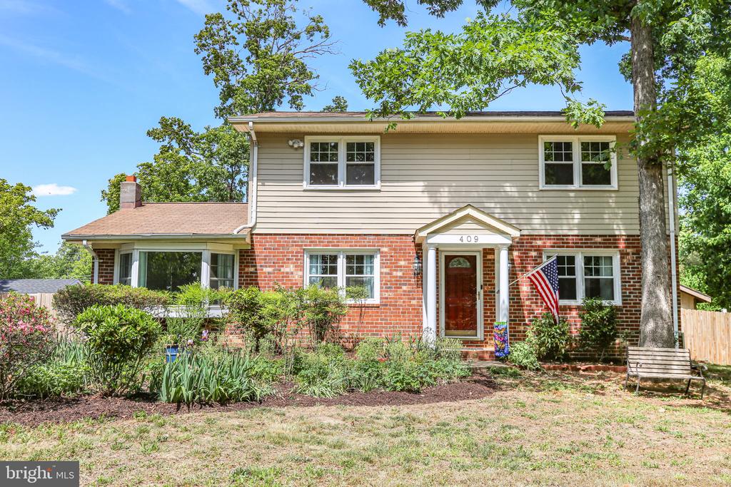 409 MORNINGSIDE DRIVE