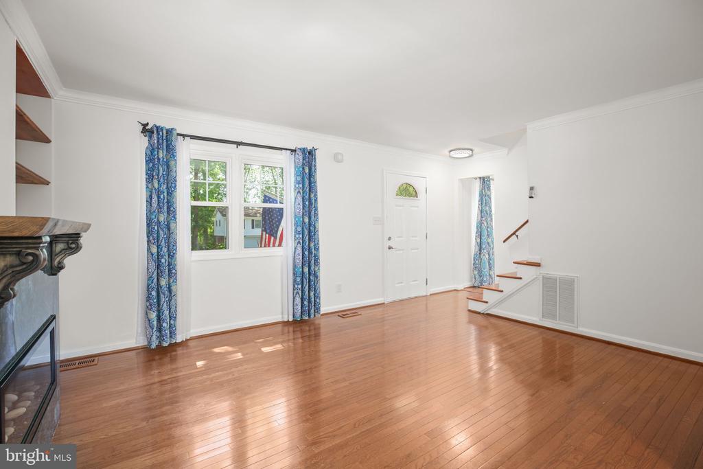 409 MORNINGSIDE DRIVE