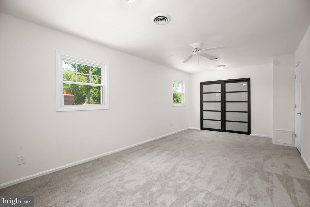 409 MORNINGSIDE DRIVE